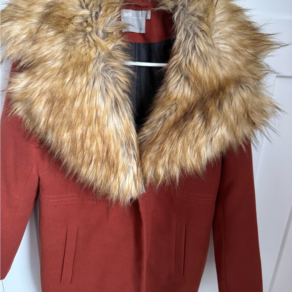 ASOS Rust Teddy Jacket with Faux Fur Collar size 6. - Picture 2 of 6
